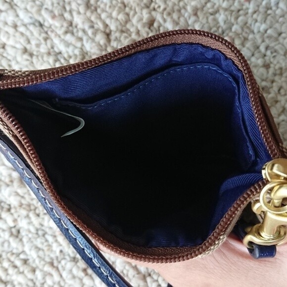 Coach navy blue stripe Signature Wristlet - Picture 9 of 9